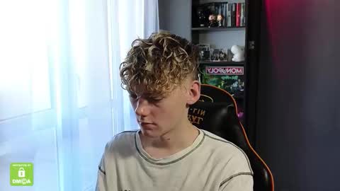 Kirill and Andrey online show from 10-29-25, 09:22