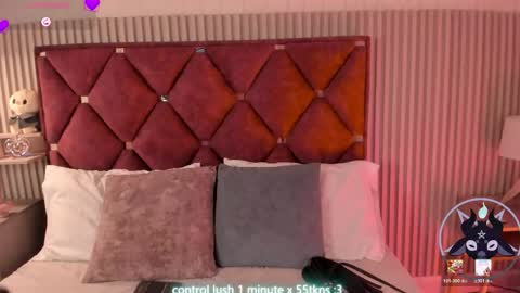 Snapshot of kirivelvet chatting on 05-27-26, 08:39 Samantha Velvet online show from 05-27-26, 08:39