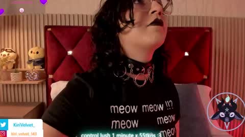 Snapshot of kirivelvet chatting on 05-28-26, 08:28 Samantha Velvet online show from 05-28-26, 08:28