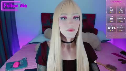 Snapshot of kirmyy_ chatting on 01-06-25, 12:27 Kirmyy online show from 01-06-25, 12:27