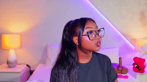kishalove_ online show from 06-30-26, 10:16