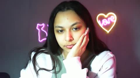 Snapshot of kiss_ameliaa chatting on 02-21-25, 07:23 kiss_ameliaa online show from 02-21-25, 07:23