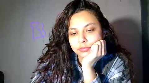 Snapshot of kiss_ameliaa chatting on 03-04-25, 04:30 kiss_ameliaa online show from 03-04-25, 04:30