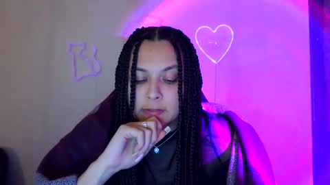 Snapshot of kiss_ameliaa chatting on 03-06-25, 07:10 kiss_ameliaa online show from 03-06-25, 07:10