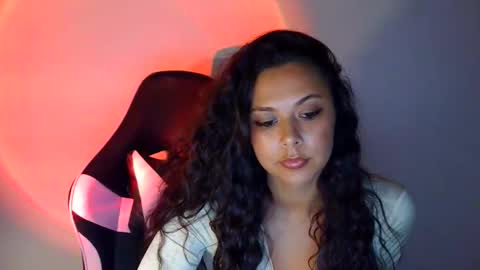 Snapshot of kiss_ameliaa chatting on 09-16-25, 01:56 kiss_ameliaa online show from 09-16-25, 01:56