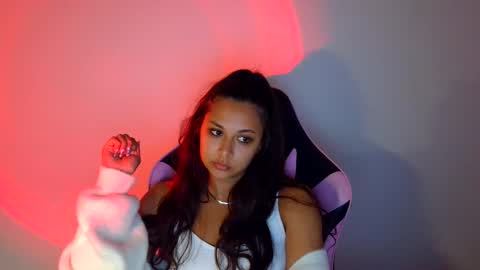 Snapshot of kiss_ameliaa chatting on 09-19-25, 09:32 kiss_ameliaa online show from 09-19-25, 09:32