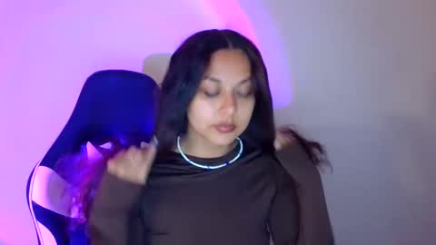 Snapshot of kiss_ameliaa chatting on 10-02-25, 09:27 kiss_ameliaa online show from 10-02-25, 09:27