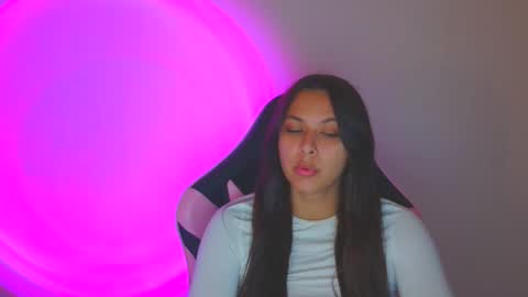 Snapshot of kiss_ameliaa chatting on 10-24-25, 10:00 kiss_ameliaa online show from 10-24-25, 10:00