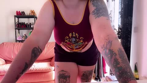 kissica online show from 09-10-25, 06:46