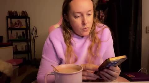 kissica online show from 11-23-25, 06:30