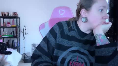 kissica online show from 02-16-26, 12:01