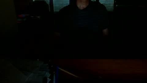 Snapshot of kisslog1 chatting on 06-20-26, 02:31 kisslog1 online show from 06-20-26, 02:31