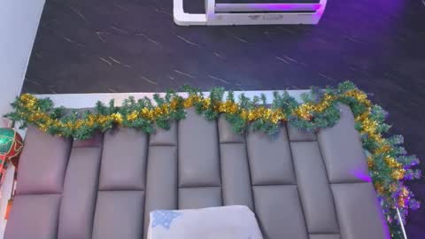 BELLA FLAME online show from 11-29-25, 07:06