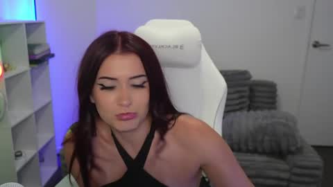 Snapshot of kissmecherri chatting on 04-15-26, 11:50 Cherri online show from 04-15-26, 11:50