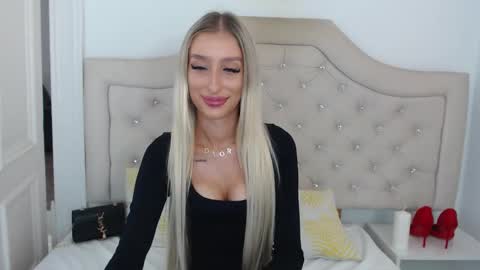 Natalie online show from 09-25-25, 07:56