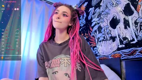 Snapshot of kissthasky chatting on 01-27-25, 12:26 Kissthasky online show from 01-27-25, 12:26