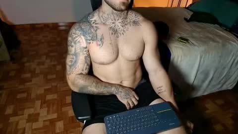 Snapshot of kite__ chatting on 04-25-26, 02:36 kite__ online show from 04-25-26, 02:36