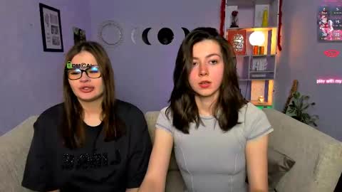 kitniss online show from 04-22-26, 07:26