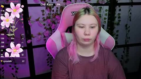 kitsune_little online show from 04-22-26, 11:39