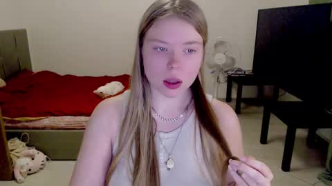Snapshot of kitten_jenny01 chatting on 01-29-25, 04:41 Jennyblonde and Emmabrunette online show from 01-29-25, 04:41