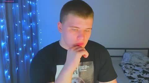 Vlad online show from 11-24-25, 02:33