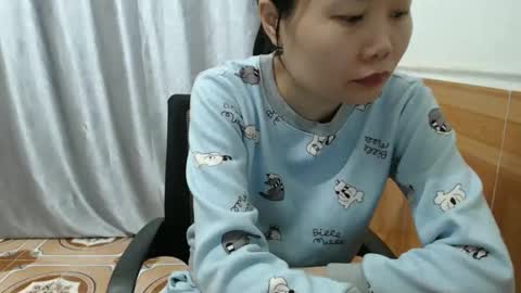 kitti_baby2x online show from 12-14-25, 02:50