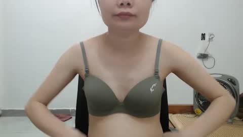 kitti_baby2x online show from 03-10-26, 01:32