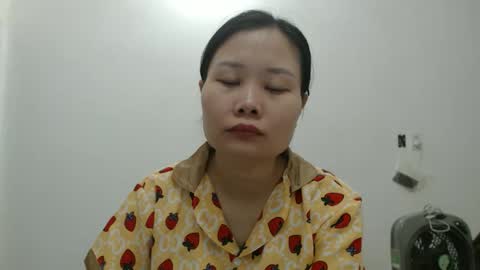 kitti_baby2x online show from 03-26-26, 02:50