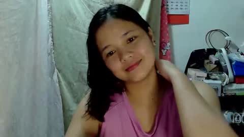 Snapshot of kittlyn chatting on 09-16-25, 02:51 kittlyn online show from 09-16-25, 02:51