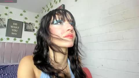  KITTY online show from 05-14-26, 08:26
