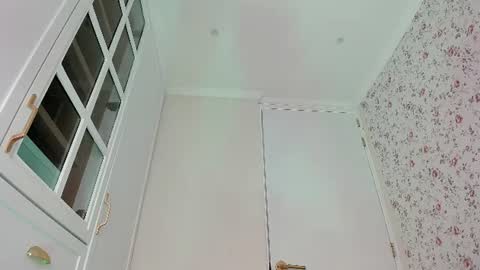 sophie online show from 06-25-26, 07:07