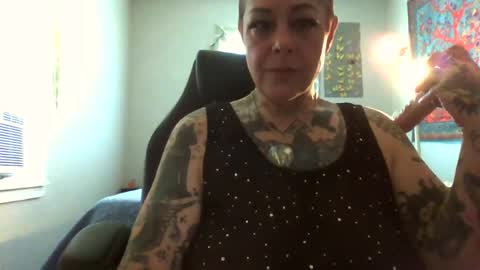 Snapshot of kitty_bang_bang chatting on 06-24-26, 07:13 kitty_bang_bang online show from 06-24-26, 07:13