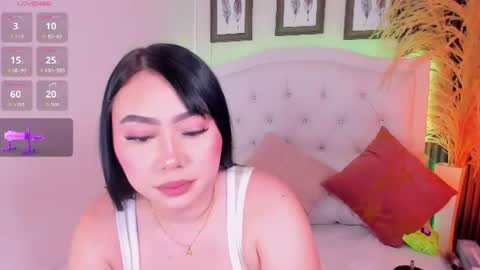 Snapshot of kitty_blueee chatting on 06-10-26, 03:29 kitty online show from 06-10-26, 03:29