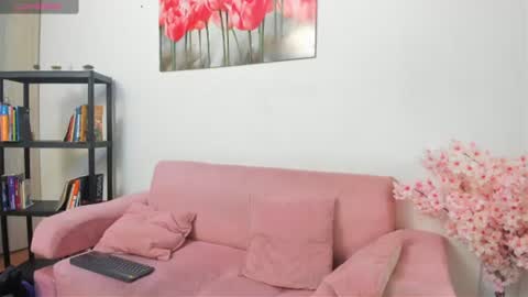 Snapshot of kitty_f00x chatting on 06-30-26, 07:37 kitty_f00x online show from 06-30-26, 07:37