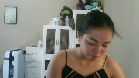 Snapshot of kitty_fussy chatting on 09-15-25, 01:38 kitty_fussy online show from 09-15-25, 01:38