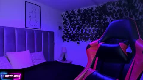 Camila online show from 02-28-26, 02:23