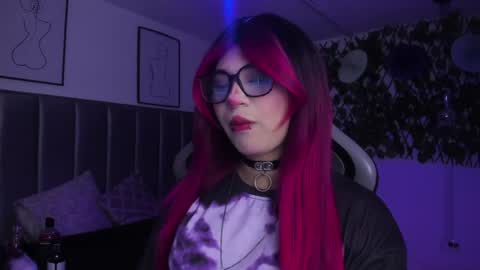 Snapshot of kitty_gang chatting on 05-02-26, 01:21 Camila online show from 05-02-26, 01:21