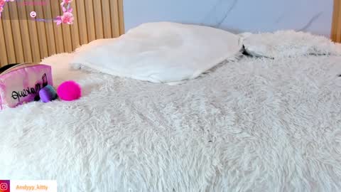 Snapshot of kitty_gill chatting on 02-04-25, 11:27 kitty_gill online show from 02-04-25, 11:27