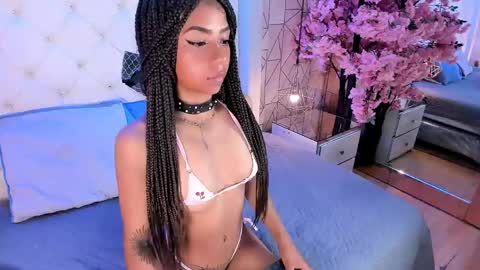 Snapshot of kitty_hart1 chatting on 06-08-26, 12:38 Tip Menu de Kitty online show from 06-08-26, 12:38