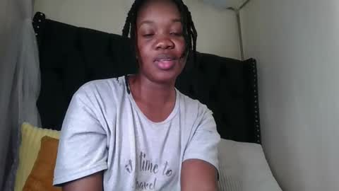 kitty_kerry online show from 05-26-26, 06:09