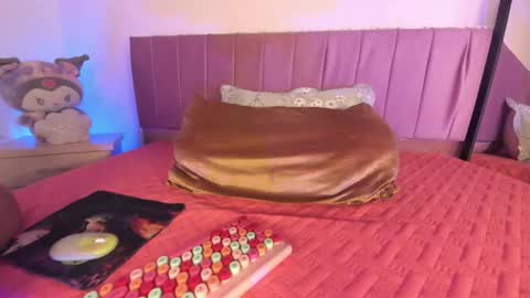 kitty_kryss online show from 10-17-25, 02:08
