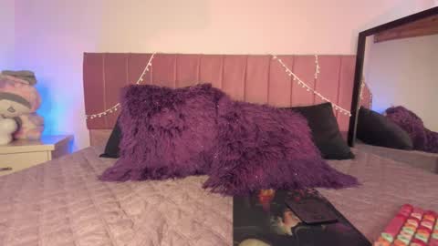 kitty_kryss online show from 01-13-26, 05:40