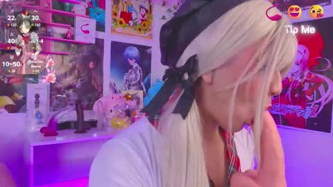 Snapshot of kitty_niki chatting on 03-27-26, 10:53 Nicol Gomez online show from 03-27-26, 10:53