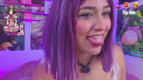 Snapshot of kitty_niki chatting on 05-28-26, 10:18 Nicol Gomez online show from 05-28-26, 10:18