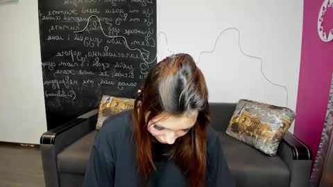 Kate online show from 11-23-25, 12:49