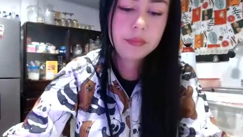 Snapshot of kitty_small69 chatting on 06-23-26, 03:15 kitty_small69 online show from 06-23-26, 03:15