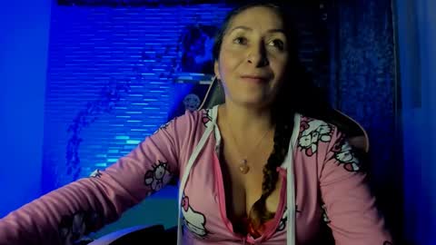 violet online show from 12-02-25, 04:18