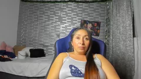 violet online show from 04-21-26, 04:30