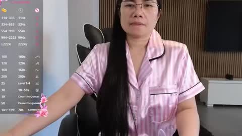 Snapshot of kittybabe0528 chatting on 05-18-26, 06:30 kittybabe0528 online show from 05-18-26, 06:30