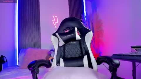 kitty online show from 07-25-26, 11:02